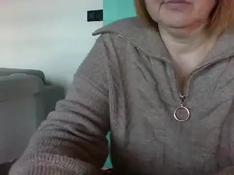 Snapshot of Sandcoq chatting on 14, 1, 2025 Sandcoq online show from 14, 1, 2025