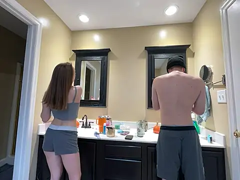 Maxinebabyyy online show from 1, 1, 2025