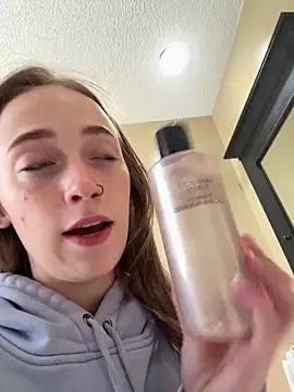 Maxinebabyyy online show from 22, 3, 2025