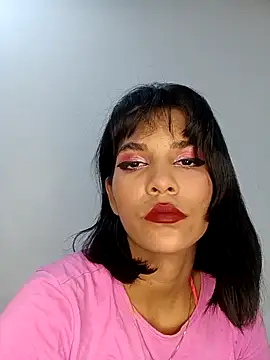 Snapshot of misskitty19-01 chatting on 12, 1, 2025 misskitty19-01 online show from 12, 1, 2025