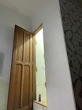 Snapshot of Carolinen chatting on 14, 1, 2025 Carolinen online show from 14, 1, 2025