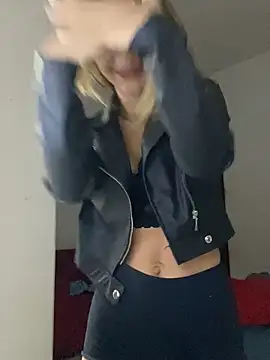 Snapshot of Carolinen chatting on 27, 1, 2025 Carolinen online show from 27, 1, 2025