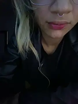 Snapshot of Carolinen chatting on 13, 2, 2025 Carolinen online show from 13, 2, 2025