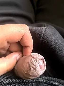 rana9639 1 online show from 3, 12, 2024