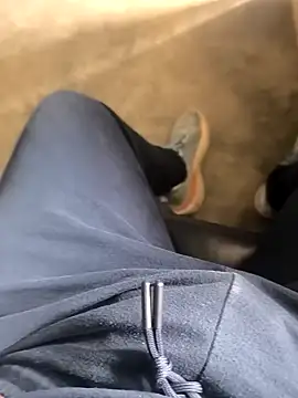 rana9639 1 online show from 17, 12, 2024