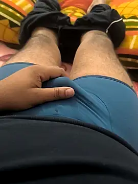 rana9639 1 online show from 17, 12, 2024