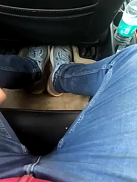 rana9639 1 online show from 6, 3, 2025