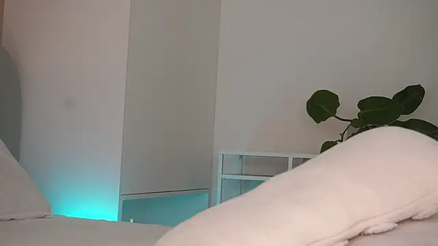 Snapshot of DreamSofia chatting on 7, 3, 2025 DreamSofia online show from 7, 3, 2025