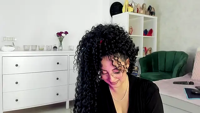 anissia teaser online show from 30, 9, 2025