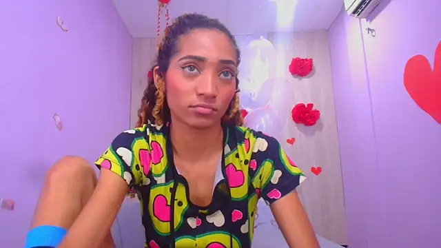 Charlotte Love10 online show from 20, 2, 2025