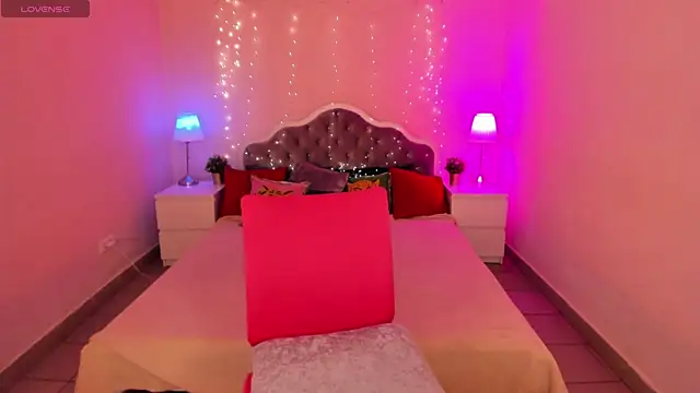 Snapshot of Aria69Stars chatting on 8, 2, 2025 Aria69Stars online show from 8, 2, 2025