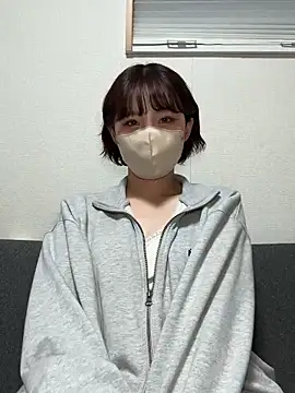 Snapshot of -x_MIU_x chatting on 1, 6, 2026 -x MIU x online show from 1, 6, 2026