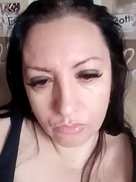 Snapshot of Veronica-Celie chatting on 16, 12, 2025 Veronica-Celie online show from 16, 12, 2025