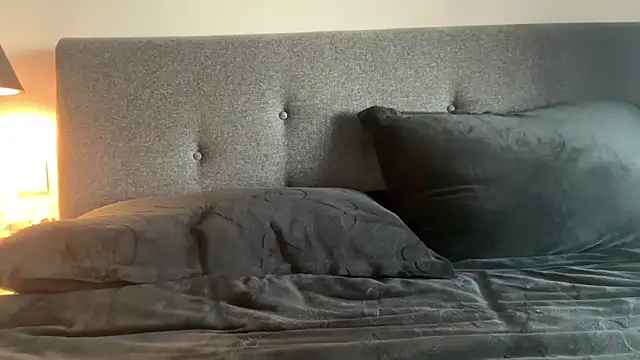 Snapshot of Leylah_Linda chatting on 25, 2, 2026 Leylah Linda online show from 25, 2, 2026