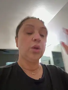 Snapshot of AlyssiaAmoreXO chatting on 22, 10, 2025 AlyssiaAmoreXO online show from 22, 10, 2025