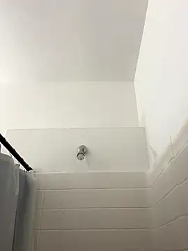 Snapshot of AlyssiaAmoreXO chatting on 25, 11, 2025 AlyssiaAmoreXO online show from 25, 11, 2025