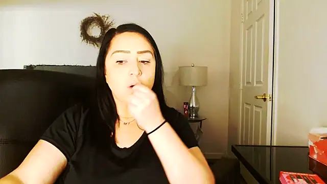 Snapshot of AlyssiaAmoreXO chatting on 17, 6, 2026 AlyssiaAmoreXO online show from 17, 6, 2026