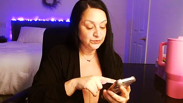 Snapshot of AlyssiaAmoreXO chatting on 31, 7, 2026 AlyssiaAmoreXO online show from 31, 7, 2026