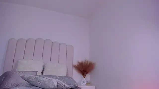 Sarajonnes online show from 12, 2, 2025