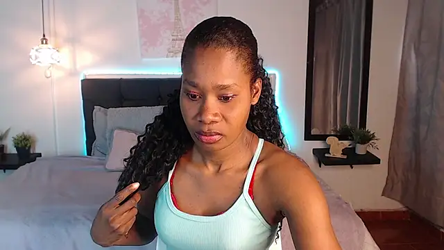 Snapshot of Brown_Pearl chatting on 4, 12, 2024 Brown Pearl online show from 4, 12, 2024