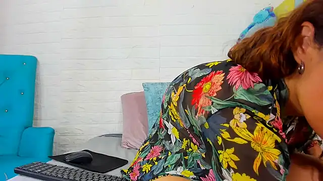 cathaleyahh online show from 29, 1, 2025