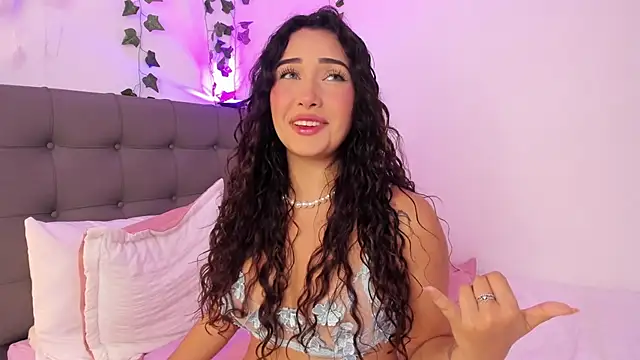 charlotte james0 online show from 3, 3, 2025