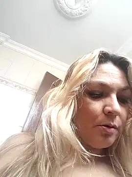 MalorySweet online show from 14, 3, 2025