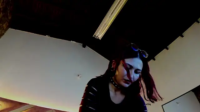 madame ibby online show from 17, 12, 2025