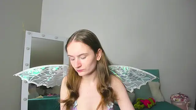 L1ittle kitty  online show from 12, 11, 2025