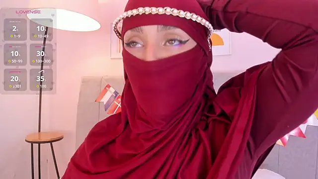 Snapshot of rawiya chatting on 6, 7, 2026 rawiya online show from 6, 7, 2026