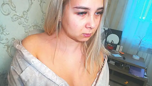 Snapshot of DolphinDreams chatting on 18, 1, 2026 DolphinDreams online show from 18, 1, 2026