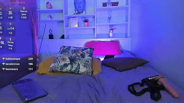 Lucy Williiams online show from 22, 2, 2025