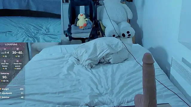 CeriseLapine online show from 17, 3, 2025