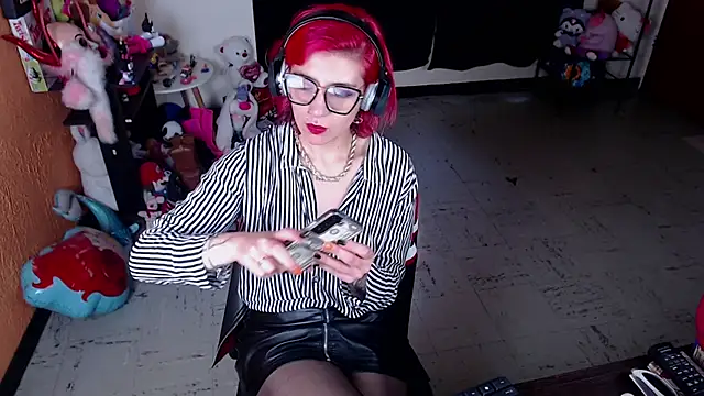 MissMiia2 online show from 7, 2, 2025