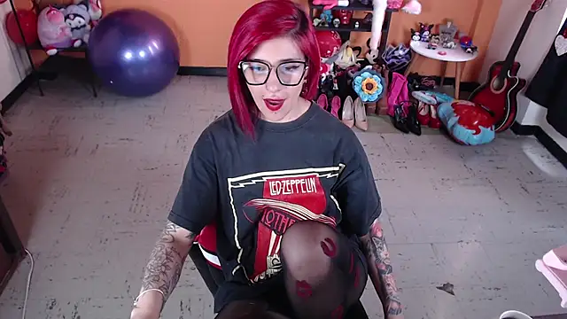 MissMiia2 online show from 21, 3, 2025