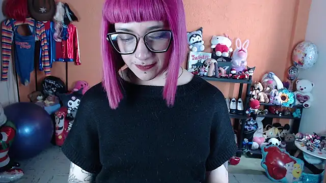 MissMiia2 online show from 5, 1, 2026