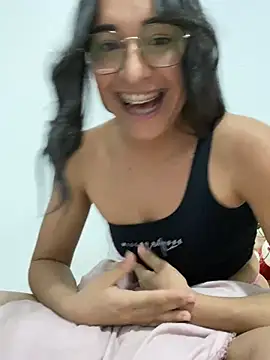 cleolimahot3 online show from 5, 1, 2025