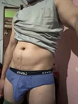 Snapshot of alburt_1996 chatting on 16, 12, 2024 alburt 1996 online show from 16, 12, 2024