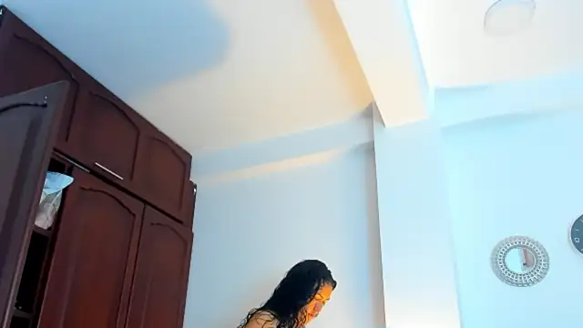 Snapshot of kathyajhonss chatting on 20, 7, 2026 kathyajhonss online show from 20, 7, 2026