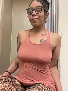 Princess Desirae online show from 21, 5, 2026