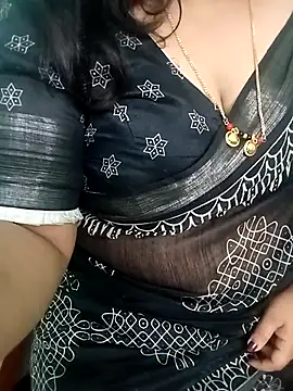 Snapshot of your-sameera chatting on 2, 11, 2025 your-sameera online show from 2, 11, 2025