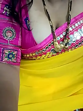 Snapshot of your-sameera chatting on 17, 11, 2025 your-sameera online show from 17, 11, 2025