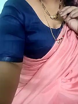 Snapshot of your-sameera chatting on 15, 12, 2025 your-sameera online show from 15, 12, 2025