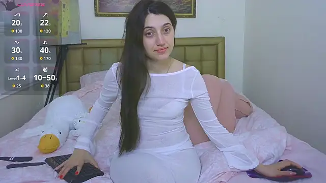 Snapshot of Iren chatting on 4, 3, 2026 Iren online show from 4, 3, 2026