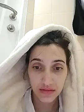 Snapshot of Iren chatting on 16, 3, 2026 Iren online show from 16, 3, 2026