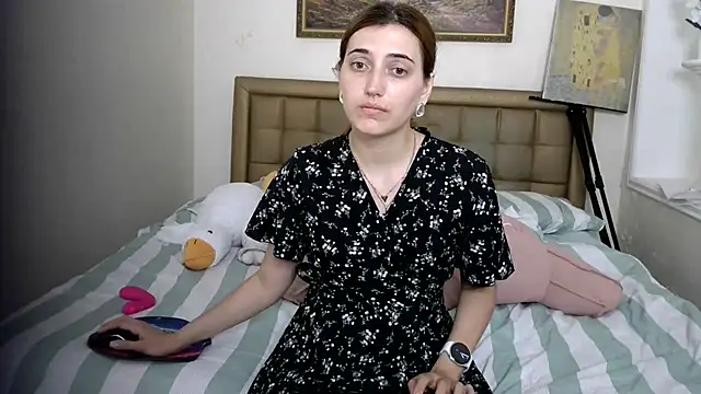 Snapshot of Iren chatting on 25, 6, 2026 Iren online show from 25, 6, 2026
