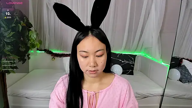 Snapshot of Inari_Okami_ chatting on 10, 12, 2024 Inari Okami online show from 10, 12, 2024