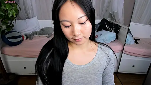 Snapshot of Inari_Okami_ chatting on 18, 1, 2025 Inari Okami online show from 18, 1, 2025