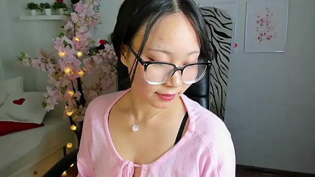 Snapshot of Inari_Okami_ chatting on 21, 3, 2025 Inari Okami online show from 21, 3, 2025