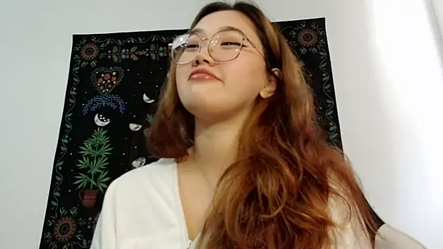 Jennatyan online show from 9, 9, 2025